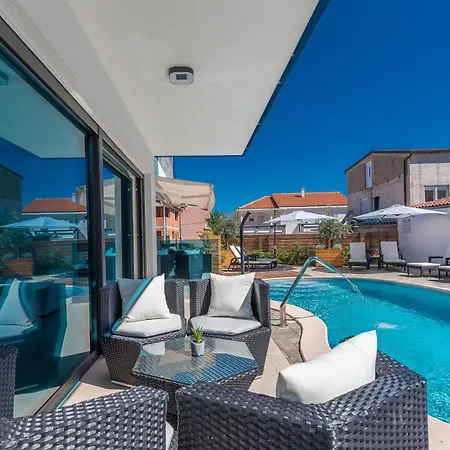 Luxury Vilamaloca * Vir