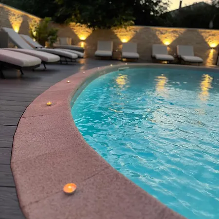 Luxury Vilamaloca شقة