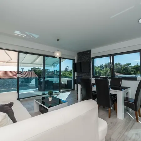 Luxury Vilamaloca Vir