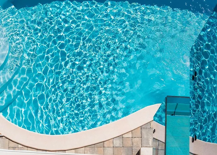 Luxury Vilamaloca * ヴィル