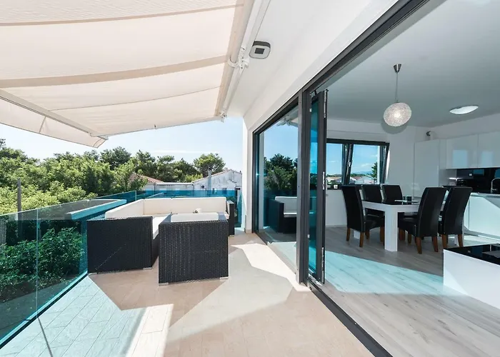 アパート Luxury Vilamaloca ヴィル