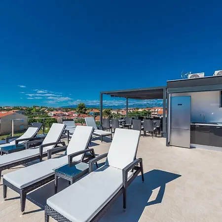 Luxury Vilamaloca Апартаменты