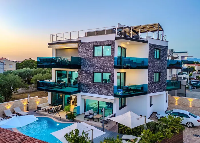 Luxury Vilamaloca Апартаменты Вир