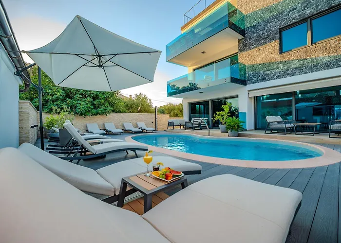 Luxury Vilamaloca Апартаменты Вир