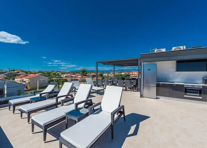 Luxury Vilamaloca Апартаменты